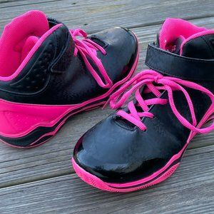 BCG Girls Shoe Black Pink Sneaker Mid Top Lace Up Sport Athletic Shoes Size 4.5G